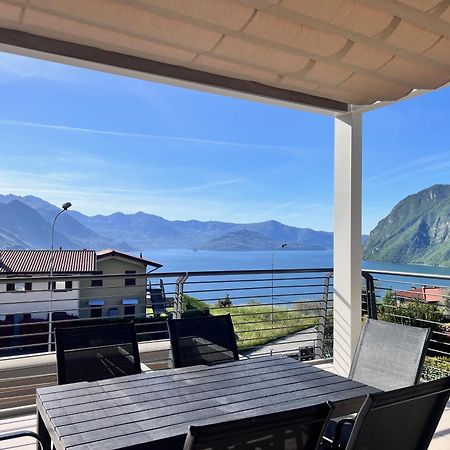 Costa Blu - Terrace Overlooking The Lake & Pool Riva di Solto Extérieur photo