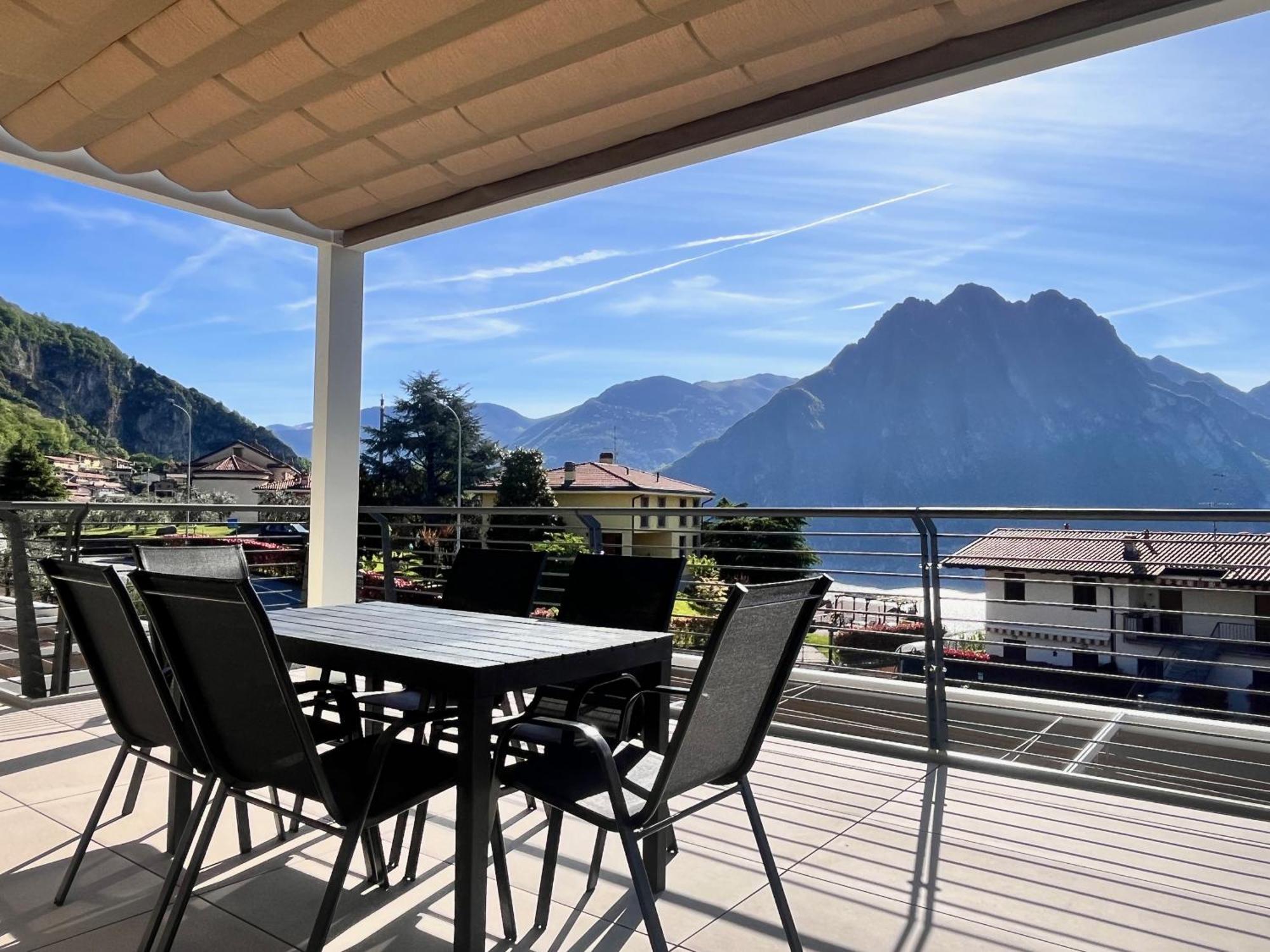 Costa Blu - Terrace Overlooking The Lake & Pool Riva di Solto Extérieur photo